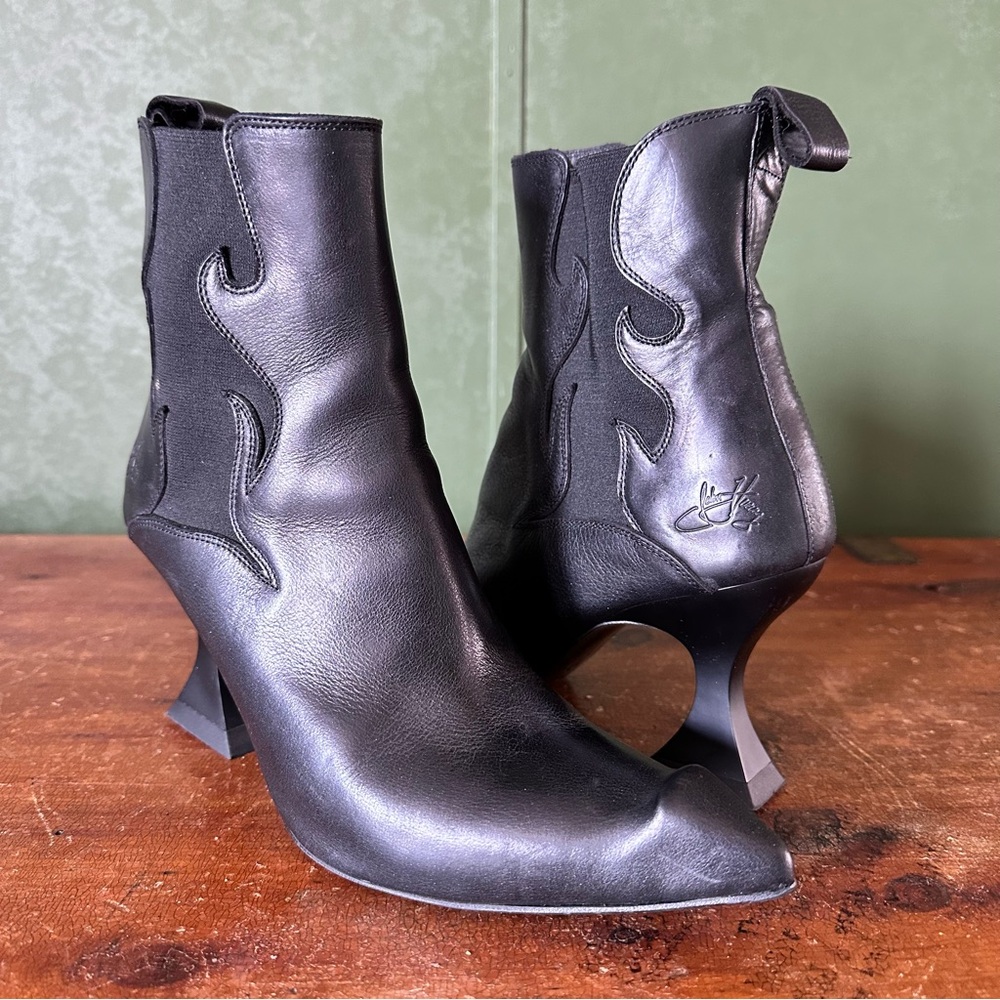 Fluevog Esoteric Temptations Aspasia Flamed Chelsea Boots